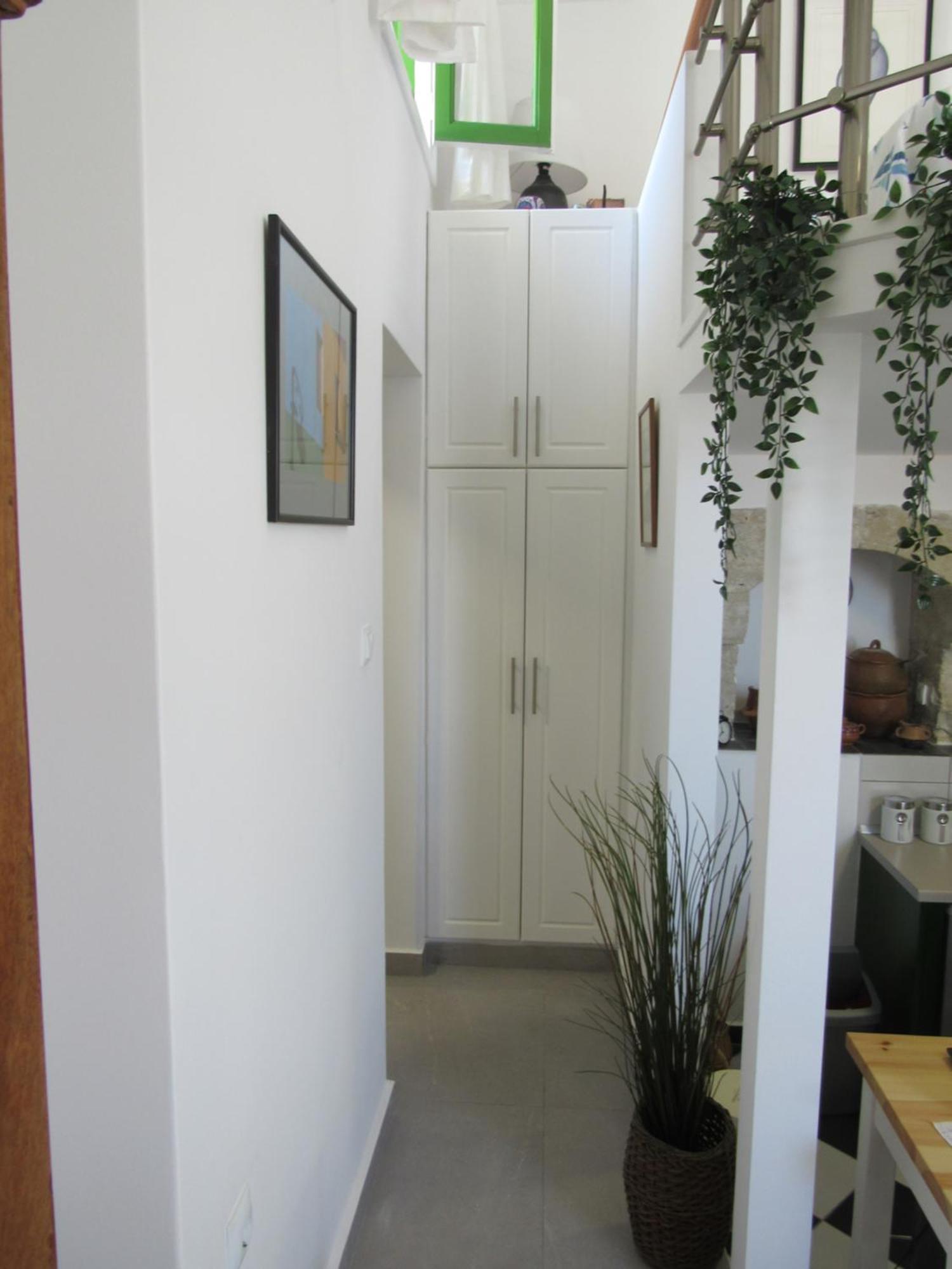 The Orange House Apartment